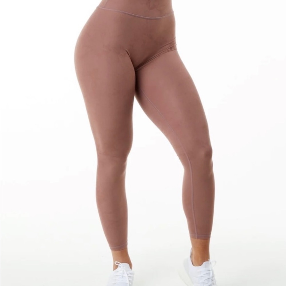 Alphalete Women's Leggings in Mauve